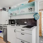 1 Bedroom Awesome In Tatil Evi *