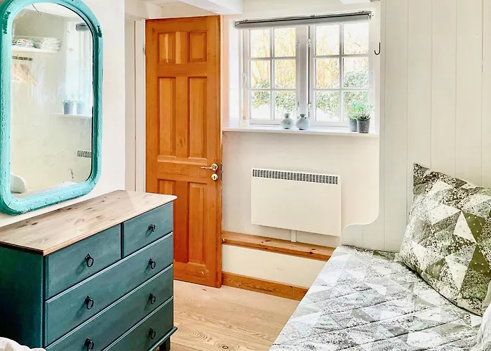 1 Bedroom Awesome In