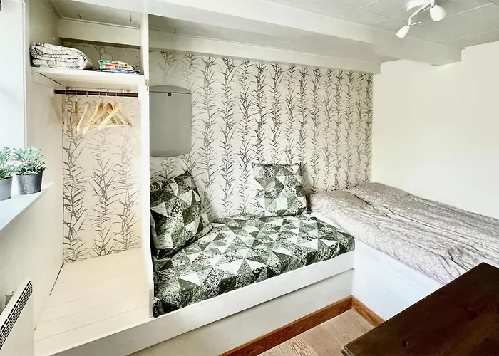 1 Bedroom Awesome In Prázdninový dům Svaneke